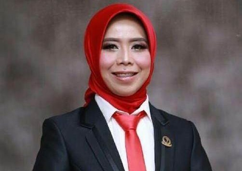 Ineu Purwadewi  Peralihan Pimpinan DPRD Sesuai Prosedur – Hasanah.id
