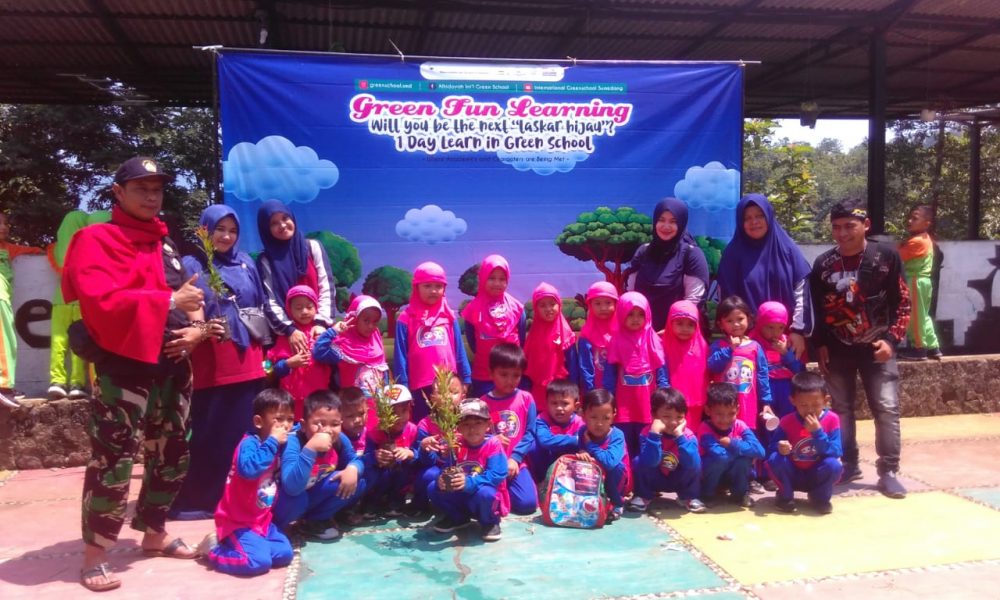 Gelap Nyawang Nusantara: Kami Konsisten Ciptakan Kader Konservasi Sejak Dini