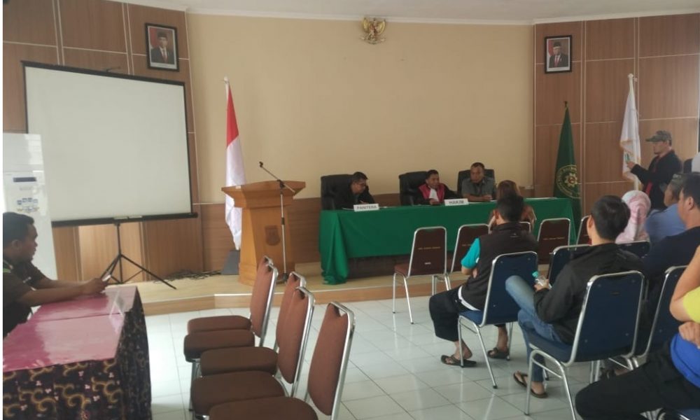 Di Kota Cimahi Masih Banyak Pelaku Usaha Tak Miliki Izin, Satpol PP Gelar Tipiring