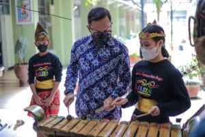 Festival Seni Tinkgat Sekolah