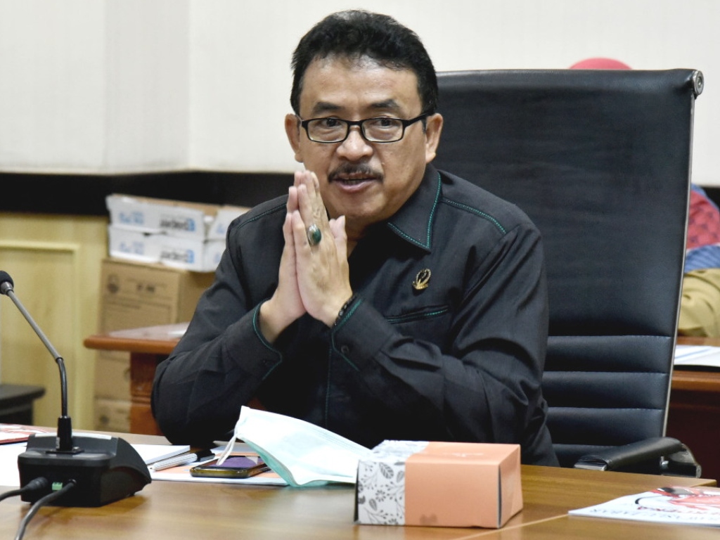 Sidkon Djampi Serap Aspirasi Purna Pekerja Migran Saat Reses di Widasari Indramayu