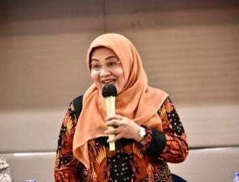 Anggota DPRD Jabar Hj. Iis Turniasih