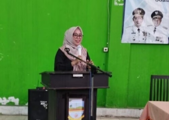 Hj Ijah Hartini