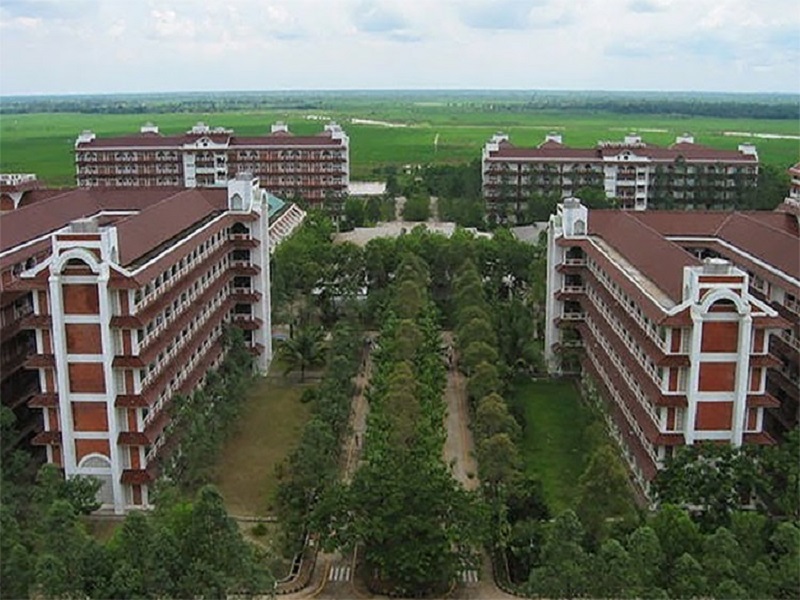 113 Wali Santri Ponpes Al-Zaytun Laporkan Ken Setiawan