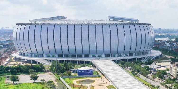 Menteri PUPR Soroti Kekurangan Stadion JIS, Kritik Menyulut Debat