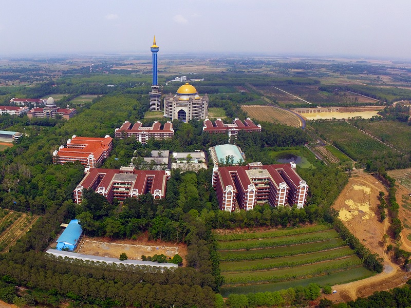 Panji Gumilang Diperiksa Hampir 10 Jam oleh Penyidik