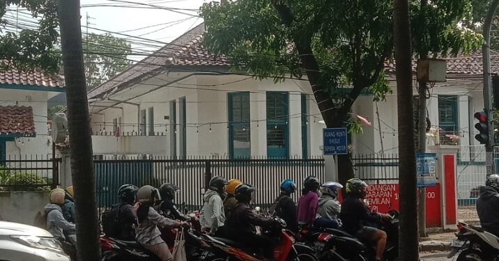 Tanah dan bangunan di jalan Gatot Subroto No 56 Kota Bandung milik atau aset Pemerintah Provinsi Jabar diduga diperjualbelikan mafia tanah