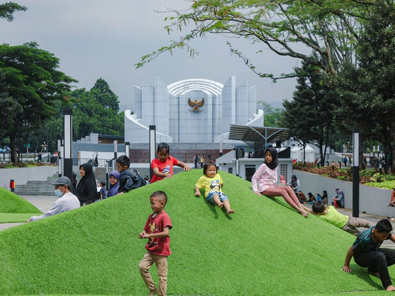 Kota Bandung Fokus Jaga Ruang Publik Monumen Perjuangan dari PKL