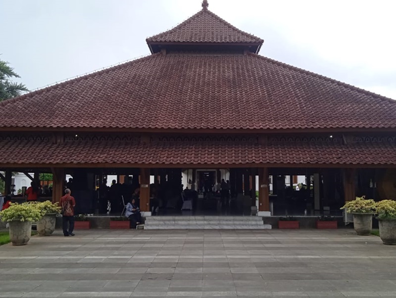 Pendopo Kota Bandung: Simbol Sejarah dan Budaya yang Menggema