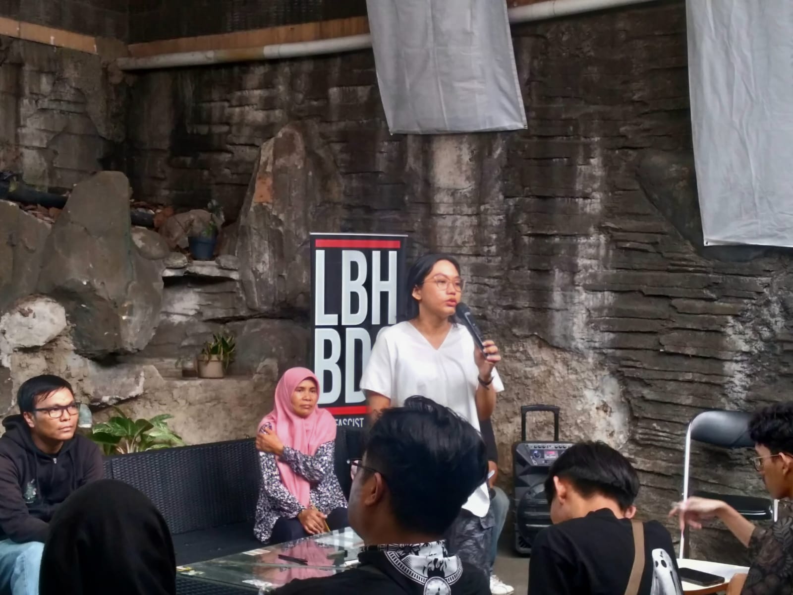 Tangkapan foto Ajat Sudrajat pada Rabu, (24/4/2024).