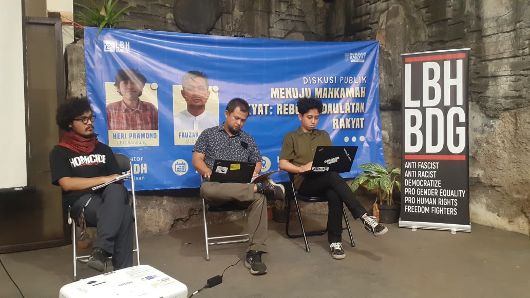 Tangkapan foto Ketua Lembaga Bantuan Hukum (LBH) Bandung, Heri Pramono.