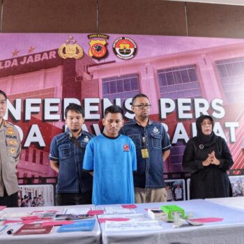 Tangkapan foto konferensi pers kasus pembunuhan Vina