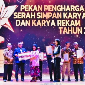 Herman Khaeron Sabet Penghargaan Penulis Terbaik dari Perpusnas