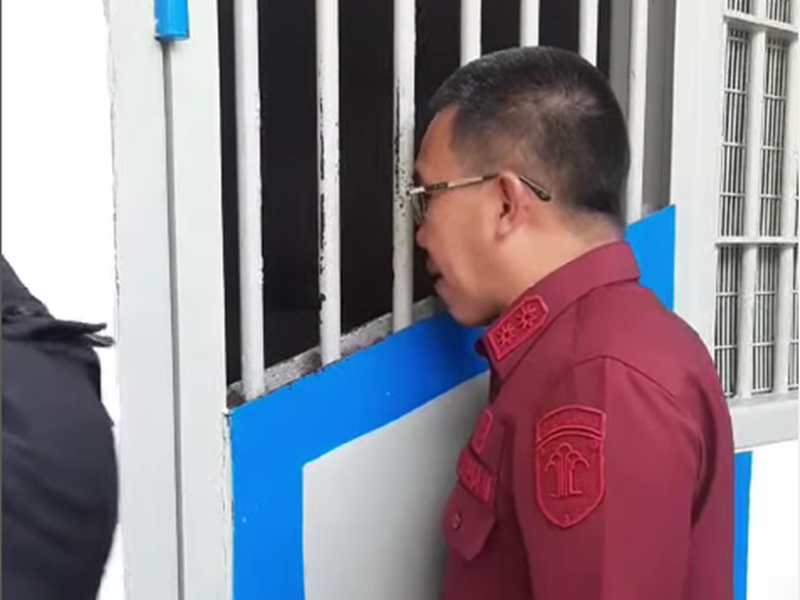 Dirpamintel Kunjungi Salah Satu Tahanan Lapas Jumat (18/10/2024)/Farhan Dentamayall