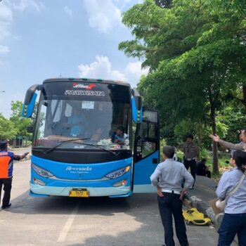 Tangkapan foto Dishub tertibkan penggunaan klakson telolet