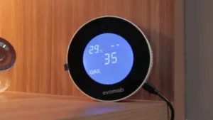 Kata Siapa Maintenance Perangkat Smart Home Ribet? evomab Hadirkan Customer Service, Bantuan Teknisi, dan Service Center di 28 Kota Seluruh Indonesia! 9