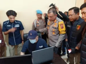Polrestabes Bandung Gerebek Praktik Promosi Judi Online di Muara Regency 5