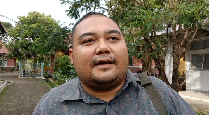 Ketua KPU Kota Cimahi Anzhar Ishal Afryand, M.Pd, saat ditemui, Jumat 29/11/2024.