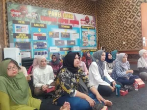 Tangkapan foto anggota Sat Res Narkoba Polrestabes Bandung