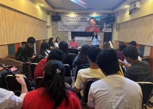 DPRD Jabar: Christin Novalia Sebut Pemberdayaan dan Perlindungan Perempuan Tanggung Jawab Bersama 7