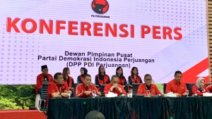 Tak Pecat Saat Menjabat, PDIP Tegaskan Sikap Soal Jokowi: Hormati Status sebagai Presiden Dua Periode 4