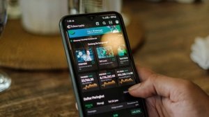 Penurunan Tajam Pasar Kripto: Analisis dan Prediksi Tren Berikutnya 10