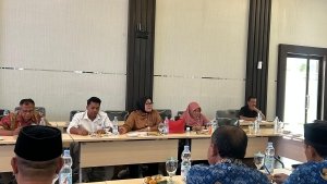 Ika Siti Rahmatika Melaksanakan kunjungan kerja ke Balai Pengawasan dan Sertifikasi Benih Tanaman Pangan dan Hortikultura (TPH) di Ciganitri, Kabupaten Bandung, pada Jumat (19/12/2024)/Istimewa