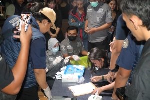 Tangkapan foto razia narkoba oleh Polrestabes Bandung