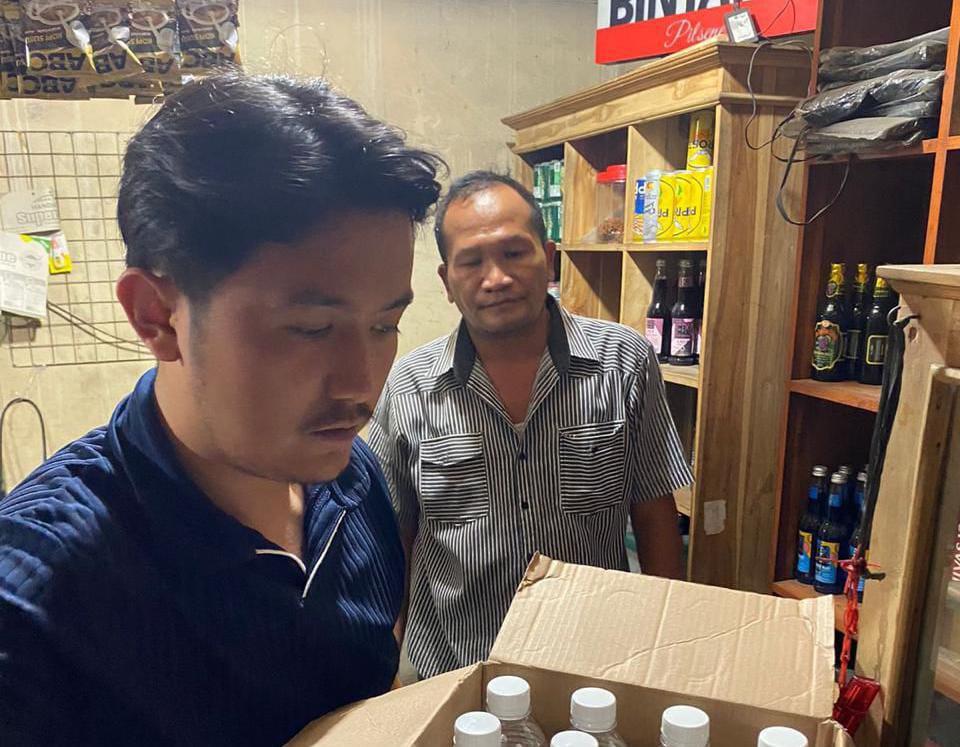 Tangkapan foto Satres Narkoba Bandung