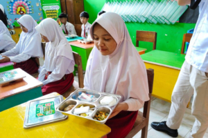 Ekonom Usulkan Pembayaran Lebih Cepat untuk Mitra Program Makan Bergizi Gratis 4