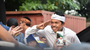 Dedi Mulyadi Soroti Ketimpangan Pajak Kendaraan Rp 8 Triliun dan Jalan Rusak di Jawa Barat 6
