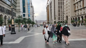 Pemerintah Pertimbangkan Penurunan Biaya Haji, Arab Saudi Siap Fasilitasi Area Khusus untuk Jemaah Indonesia 10