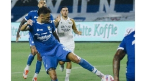 Kekalahan Perdana Persib Bandung di Liga 1: Dewa United Berjaya di GBLA 8