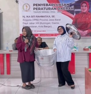 Ika Siti Rahmatika Sosialisasikan Perda Desa Wisata di Desa Cibeureum, Kabupaten Ciamis