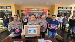 Tangkapan foto konferensi pers Polresta Bandung (Sumber: Polresta Bandung)