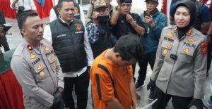 Tangkapan foto pelaku pencabulan anak (Sumber: Polres Sukabumi)