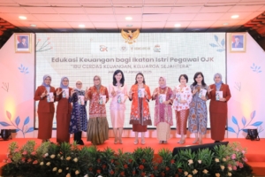 OJK Luncurkan Buku Saku Perempuan Cerdas Keuangan untuk Meningkatkan Literasi Keuangan 7