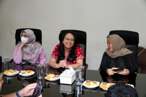 Christin Novalia: Kolaborasi Dinas ESDM Kunci Pembangunan Berkelanjutan 9