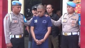 Tangkapan foto pelaku pembunuhan remaja Kabupaten Bandung oleh Polresta Bandung (Sumber: Polresta Bandung)
