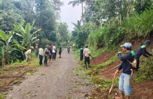Pj Bupati Sumedang Yudia Ramli Instruksikan Gerakan Kebersihan Jumat Bersih 1