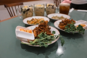 Wangi Seruni, rumah makan di Jalan Cimanuk No.42, Citarum, Kota Bandung