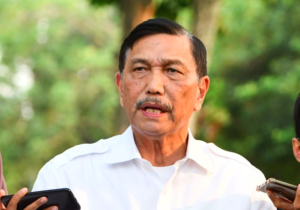 Perlu Digitalisasi Data Bansos, Luhut Sebut Dari Rp 500T Hanya Separuh yang Sampai Rakyat 8