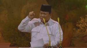Rocky Gerung: Prabowo Serukan ‘Hidup Jokowi’ sebagai Strategi Politik 10