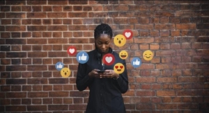 Ilustrasi pengguna sosmed (sumber rawpixel.com/ freepik)