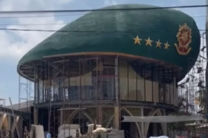 Masjid dengan Kubah Baret Hijau di Pangandaran Jadi Perbincangan 10