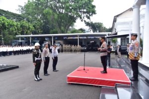 Tangkapan foto Apel Polrestabes Bandung (Sumber: Polrestabes Bandung)