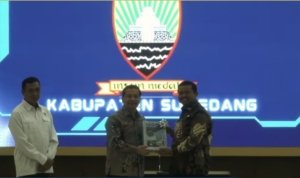 Pemkab Sumedang Serahkan LKPD 2024 ke BPK