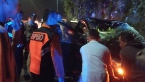 Korban Pohon Tumbang di Cadas Pangeran Ditemui Bupati Dony