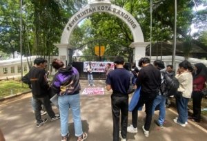 Tertib itu untuk PKL, Putusan MA Untuk Eksekusi Diabaikan Pemkot Bandung 1