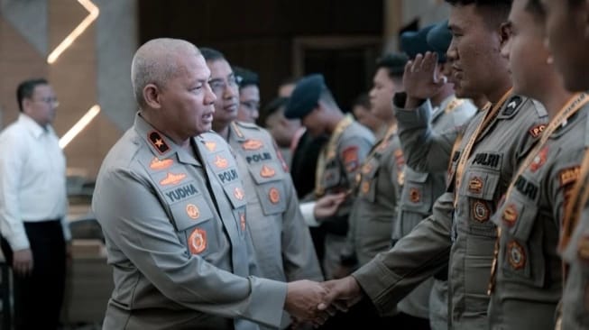 Tangkapan foto Kapolda Kalimantan Selatan, Rosyanto Yudha Hermawan. (Sumber: Istimewa)